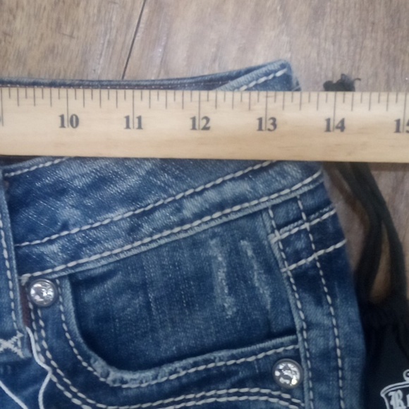 Rock Revival Women's 26 Capri Celine Bejeweled Faux Leather Flap Pockets NWT - Picture 10 of 12